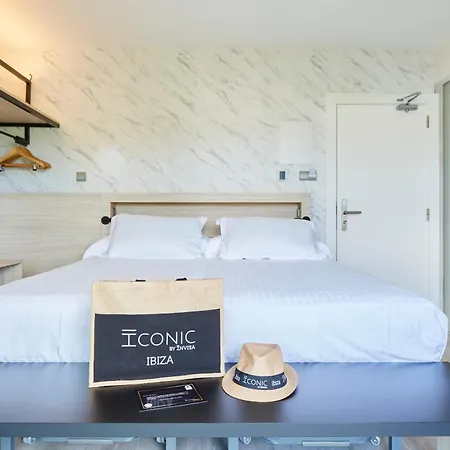 Hotel Invisa Es Pla - Adults Only
